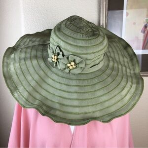 Scala Green Packable Large Brim Hat Great For Summer One Size